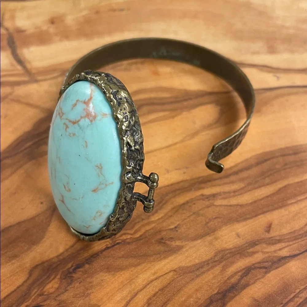 Antique Gold Tone Hammered Hinged Band Bracelet